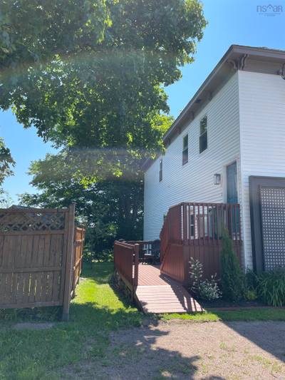 62 School Street — photo 5