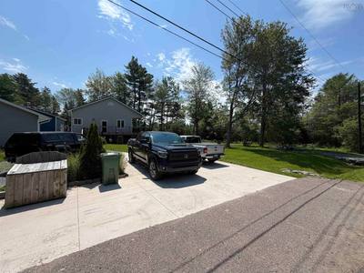 23 Elmbel Drive — photo 4