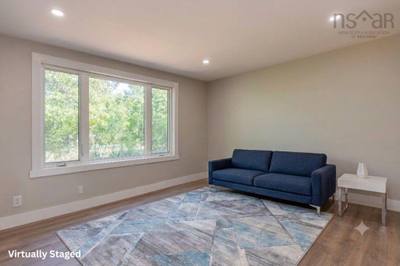 982 Pickering Lane — photo 3