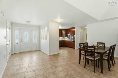 15 Deer Haven Drive — photo 2