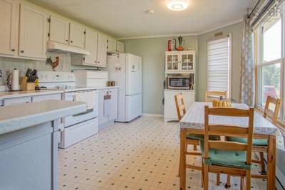 964 J. Jordan Road — photo 4