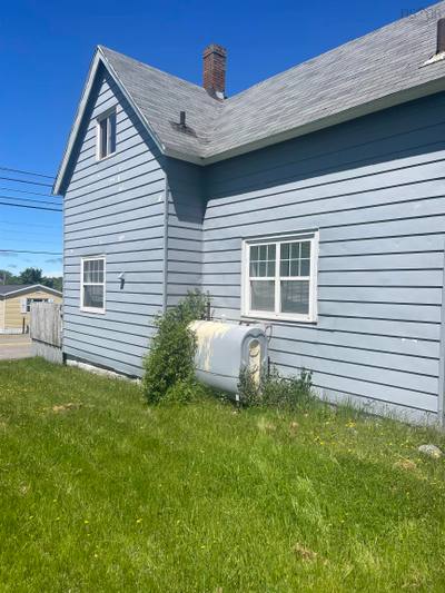 57 Fraser Avenue — photo 3
