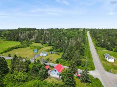 5 Sand Beach Road — photo 3