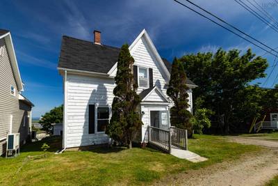 8201 Highway 1 — photo 3