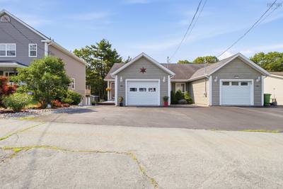 34 Etna Street — photo 3