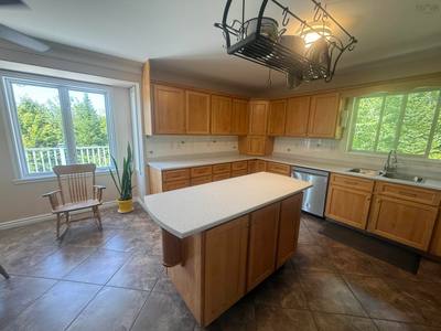 18 Behrent Court — photo 6