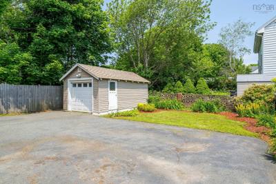 140 Victoria Road — photo 7