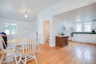 118 Belcher Street — photo 7