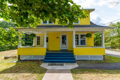 63 Croft Road — photo 3