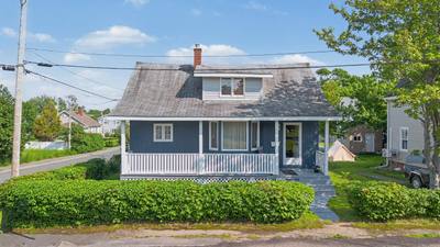 109 Upper Mclean Street — photo 3