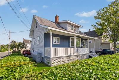 109 Upper Mclean Street — photo 4