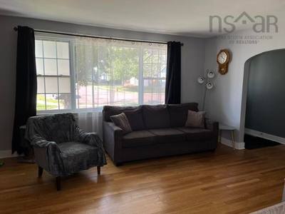 26 Crescent Drive — photo 5