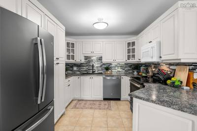 120 Southgate Drive #213 — photo 4