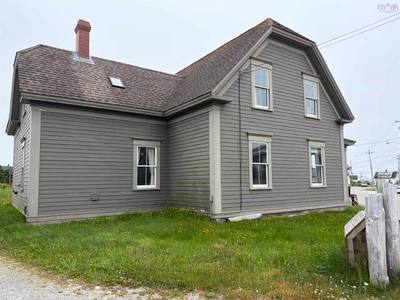 24 School Street — photo 2