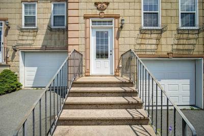 29 Brigadier Court — photo 2