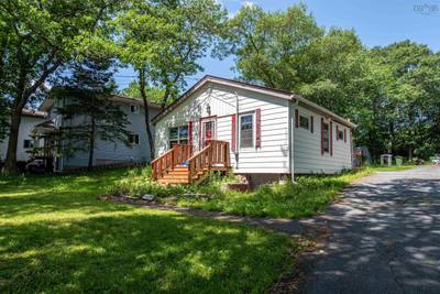 380 Rocky Lake Drive — photo 5