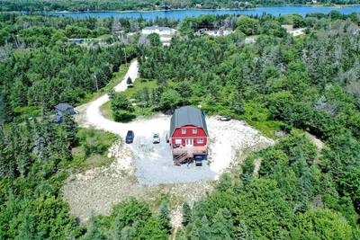 302 Port Latour Road — photo 5