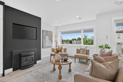 2371 Creighton Street — photo 4