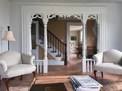 32 Wellington Street — photo 7