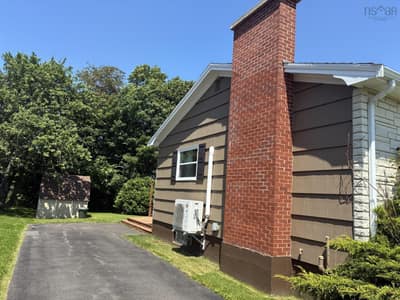 55 Churchill Street — photo 3