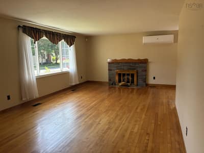 55 Churchill Street — photo 8