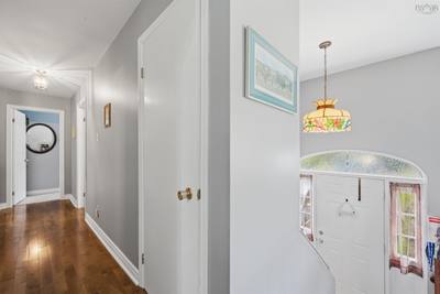 73 Wynn Castle Drive — photo 4