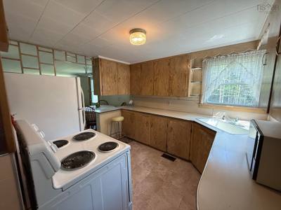 83 Lower Branch Road — photo 3