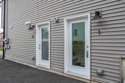 64 Everette Street — photo 2