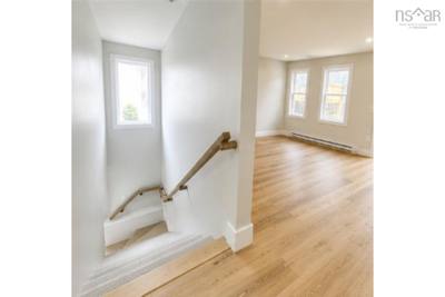 64 Everette Street — photo 4