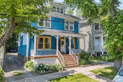 1394 Edward Street — photo 2