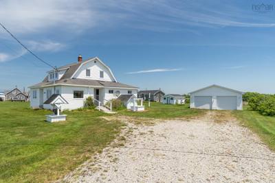 2589 Melbourne Road — photo 4