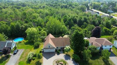 22 Valley View Drive — photo 3