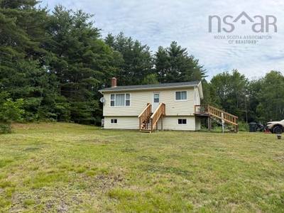 52 Silver Road — photo 2