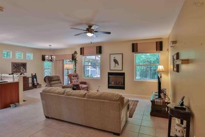 374 Brady Street — photo 2