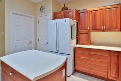 374 Brady Street — photo 5