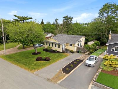 7 Oakley Avenue — photo 3