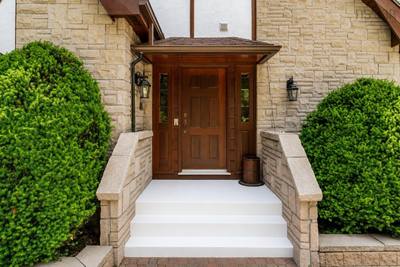 183 New Russell Road — photo 5