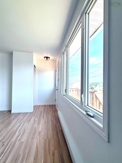 1618 Matheson Street — photo 4