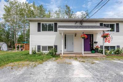 151 Highway 277 — photo 2