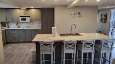 34 Wharf Road — photo 4