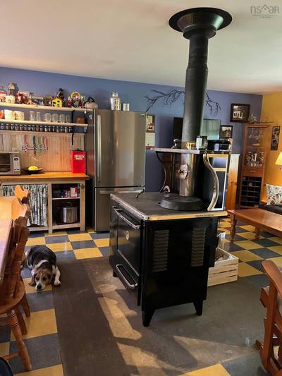 35 Colonial Crescent — photo 4