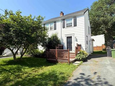 974 Mclean Street — photo 2