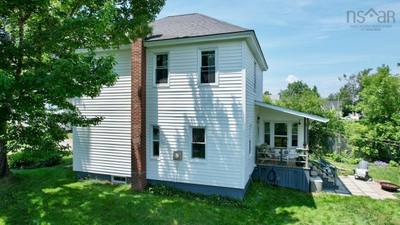 29 River Avenue — photo 3