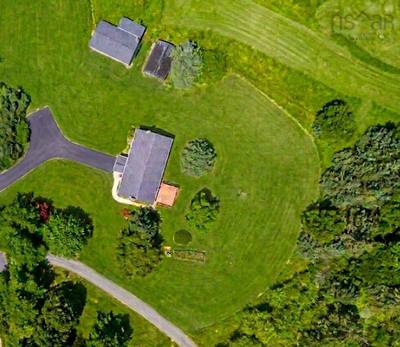 266 Upper Blandford Road — photo 4
