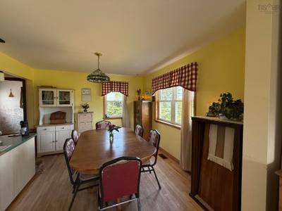 3281 Highway 6 — photo 2
