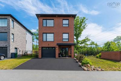 2 Owdis Avenue — photo 2
