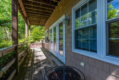 69 Meadowbrook Drive — photo 3