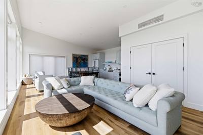 42 Shore Road — photo 8