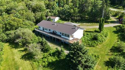 5877 West Bay Road — photo 3
