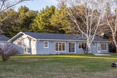 378 Stewart Road — photo 3
